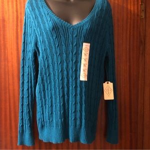 ST. JOHNS BAY - NEW WITH TAGS - Petite Large Sweater
